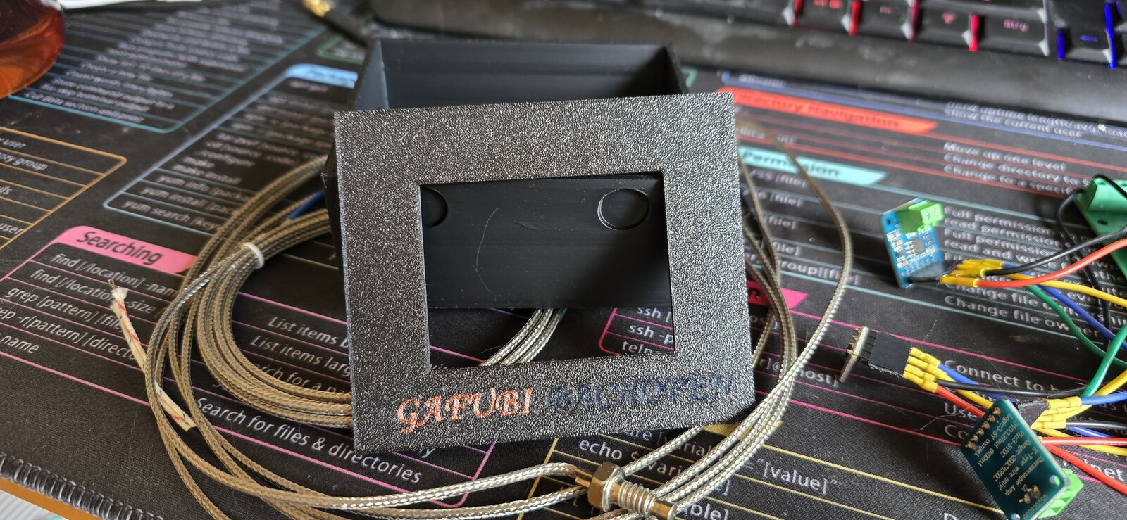 Gehäuse-Frontblende mit GAFUBI-Schriftzug (mehrfarbiger FDM-Druck)